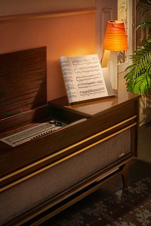 Lana & John. LZF Asterisco Table Lamp