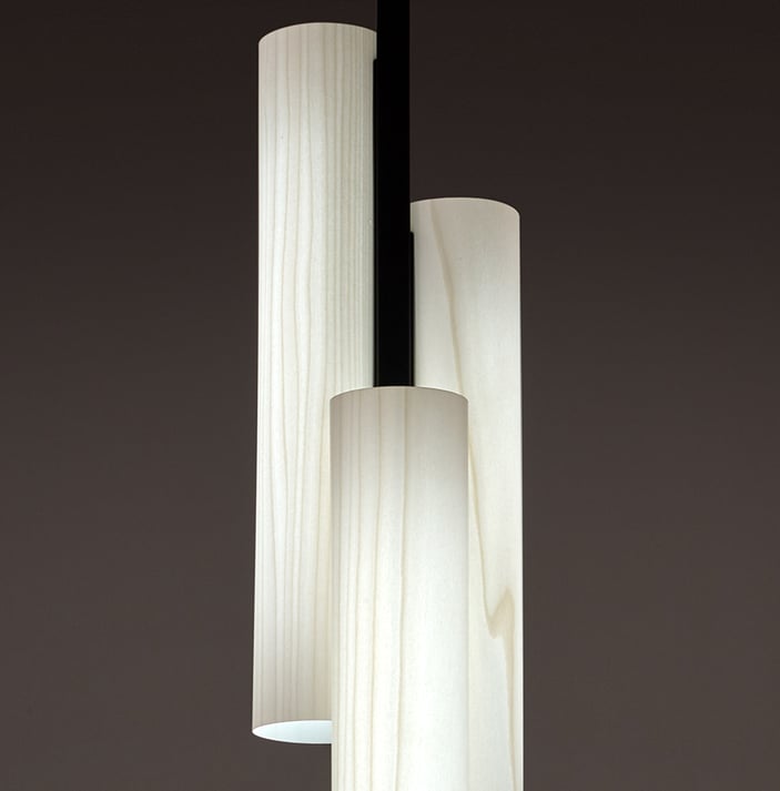 Detail of-the-Black-Note-floor-lamp-by-LZF-in-ivory-white-wood-and-black-metal